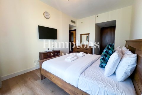 Apartment de 2 dormitorios en The Views 1, UAE No. 147996 4