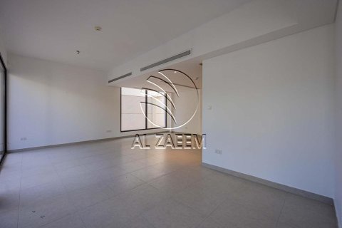 Таунхаус с 5 спальнями в Al Salam Street, ОАЭ №90394 13