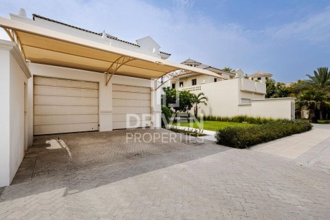 4 غرف نوم فيلا في Garden Homes, الإمارات العربية المتحدة رقم 31467 23