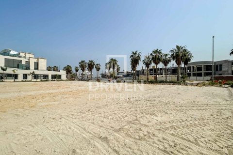 Land de 1069.87m² à Jumeirah, UAE No. 190741 14