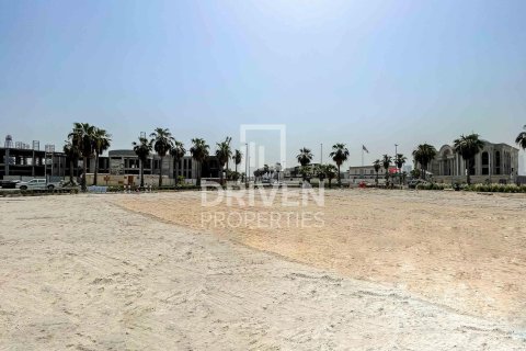 Land de 1069.87m² à Jumeirah, UAE No. 190741 5