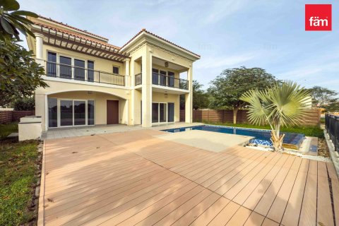 Вилла с 5 спальнями в Дубай, ОАЭ №141400 8