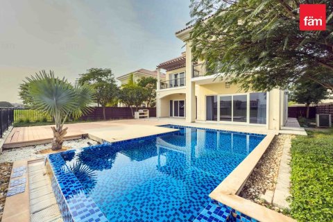Вилла с 5 спальнями в Дубай, ОАЭ №141400 4