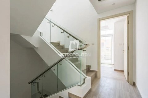 Townhouse de 3 dormitorios No. 128610 6