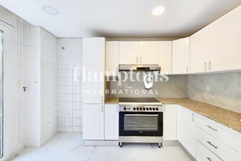 3 غرف نوم فيلا  رقم 131797 5