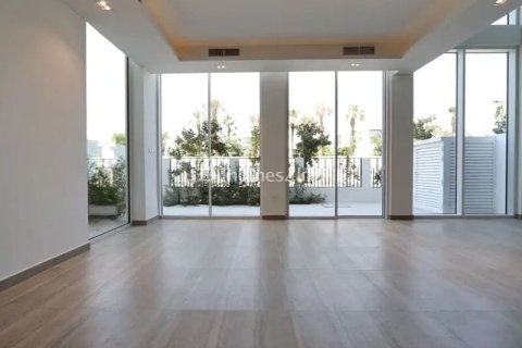 4 bedrooms Villa in Dubai, UAE No. 164226 11