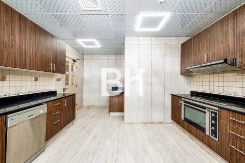 Appartement de 4 chambres  No. 113384 9