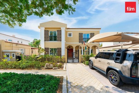 5 bedrooms Villa in Dubai, UAE No. 199368 24