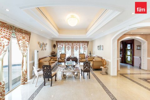 5 bedrooms Villa in Dubai, UAE No. 199368 4