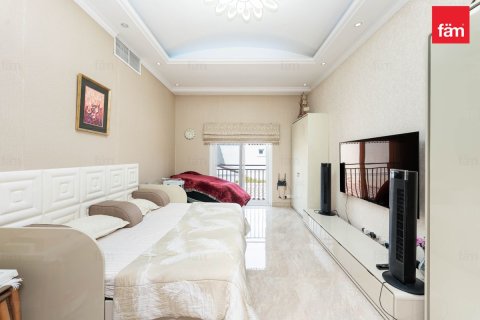 5 bedrooms Villa in Dubai, UAE No. 199368 11