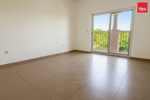 3 bedrooms Villa in Dubai, UAE No. 199364 4