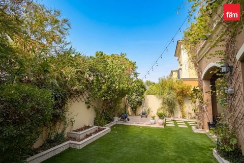 3 bedrooms Villa in Dubai, UAE No. 199364