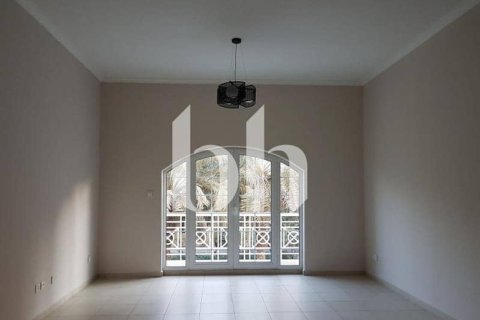 2 bedrooms Apartment in Dubai Investment Park, UAE No. 172067 10