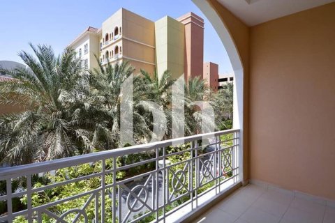 2 bedrooms Apartment in Dubai Investment Park, UAE No. 172067 6
