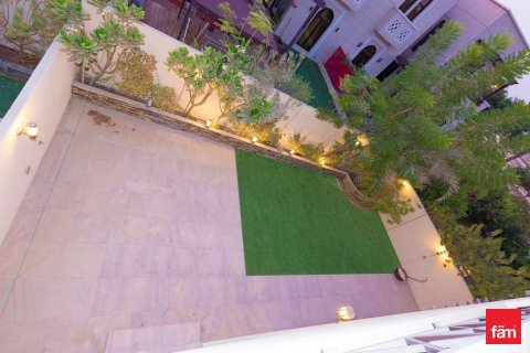 4 غرف نوم تاون هاوس  رقم 132223 6