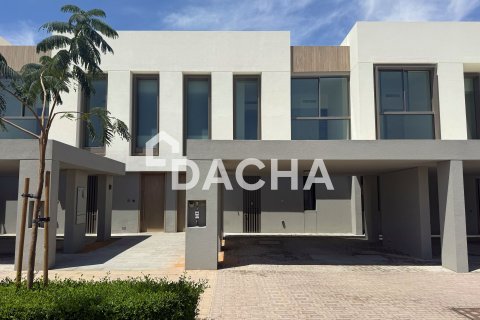 Вилла с 3 спальнями в The Valley, ОАЭ №155495