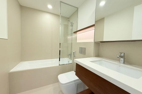 2 bedrooms Apartment in Dubai, UAE No. 183428 17