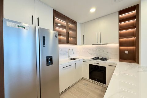 2 bedrooms Apartment in Dubai, UAE No. 183428 3