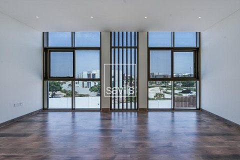 5 bedrooms Villa in Abu Dhabi, UAE No. 194863 17