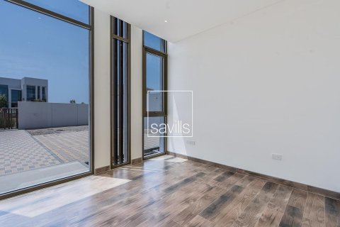 5 bedrooms Villa in Abu Dhabi, UAE No. 194863 16