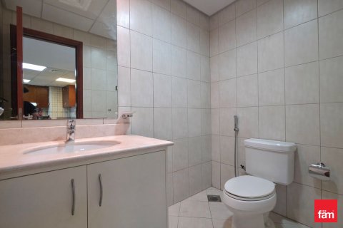 2 bedrooms Apartment in Motor City, UAE No. 143703 8