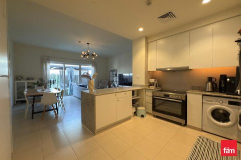 3 bedrooms Apartment in Dubai, UAE No. 143701 9