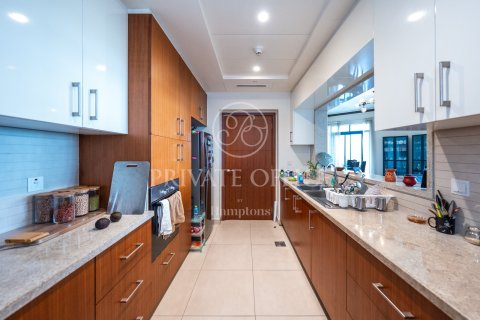 Квартира с 3 спальнями  №118246 15