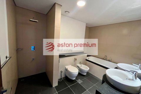 3 bedrooms Apartment in Business Bay, UAE No. 145705 14