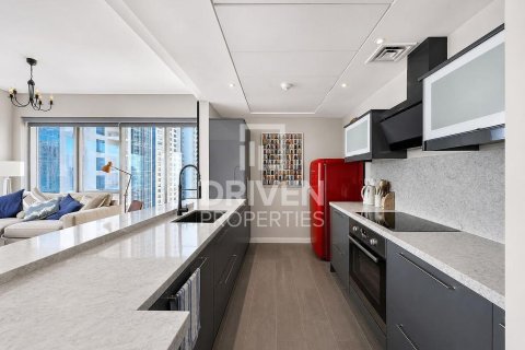 Квартира с 1 спальней в Marina Promenade, ОАЭ №209703 9