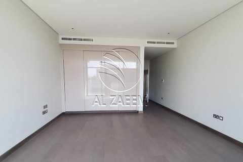 Villa de 4 dormitorios en  Saadiyat Island, UAE No. 91345 4