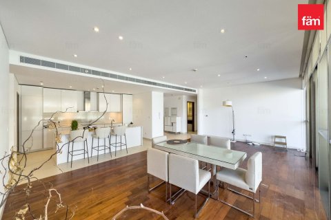 Квартира с 3 спальнями в City Walk, ОАЭ №145243 8