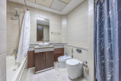 Квартира с 1 спальней в Дубай Марина, ОАЭ №156495 7