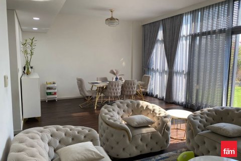 2 bedrooms Apartment in Dubai, UAE No. 126175 21