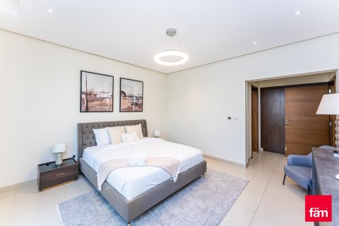 6 bedrooms Villa  No. 120227 27