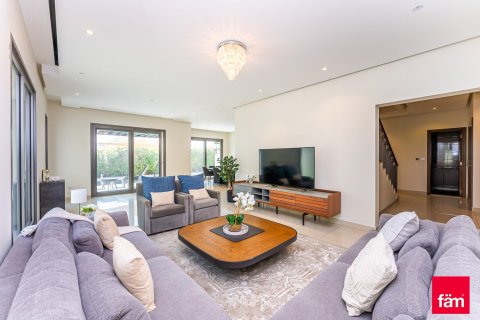 6 bedrooms Villa  No. 120227 17