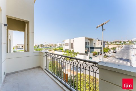 6 bedrooms Villa  No. 120227 16