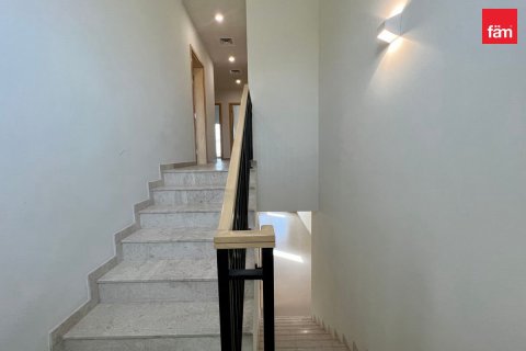 Вилла с 3 спальнями в Дубай, ОАЭ №145386 12