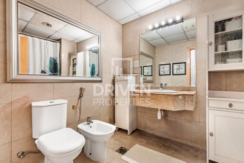 Квартира с 3 спальнями  №121091 14