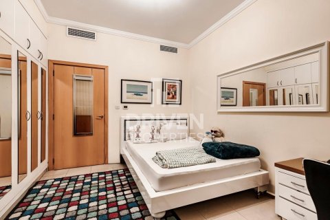 Квартира с 3 спальнями  №121091 11