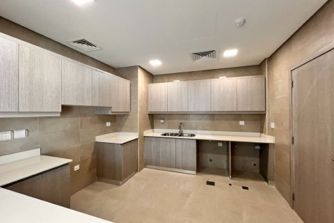 3 bedrooms Townhouse in Ras Al Khaimah, UAE No. 184275 4