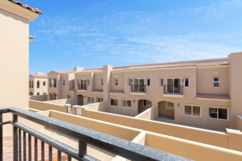 Townhouse de 2 dormitorios en Bella Casa, UAE No. 142920 14