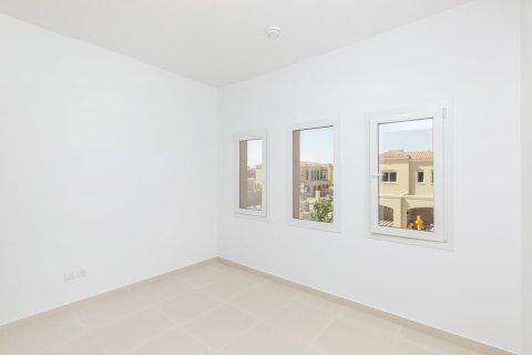 Townhouse de 2 dormitorios en Bella Casa, UAE No. 142920 12