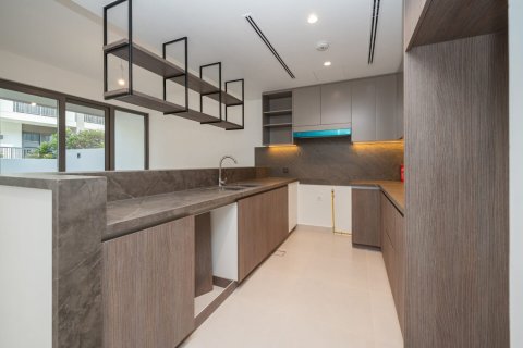 Вилла с 3 спальнями в Tilal Al Ghaf, ОАЭ №141167 11