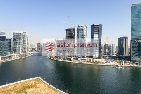 Apartment de 2 dormitorios en Business Bay, UAE No. 164267 11
