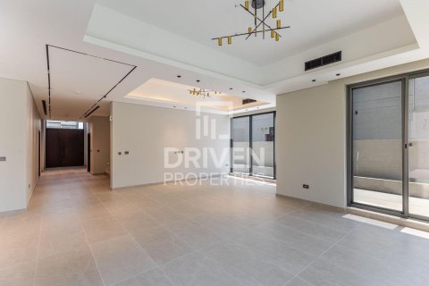 5 bedrooms Villa in Al Furjan, UAE No. 193844 30