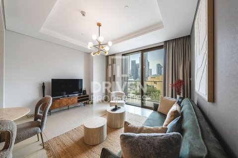 1 bedroom Apartment in Boulevard Point, UAE No. 193842 10