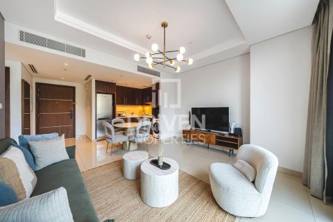 1 bedroom Apartment in Boulevard Point, UAE No. 193842 9