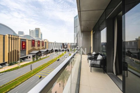 1 bedroom Apartment in Boulevard Point, UAE No. 193842 3