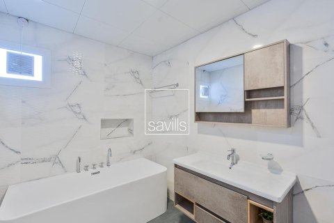 Appartement de 4 chambres à Corniche Road, UAE No. 194912 12