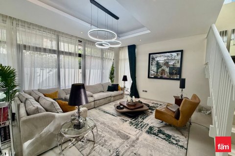 5 bedrooms Villa in Dubai, UAE No. 161336 7